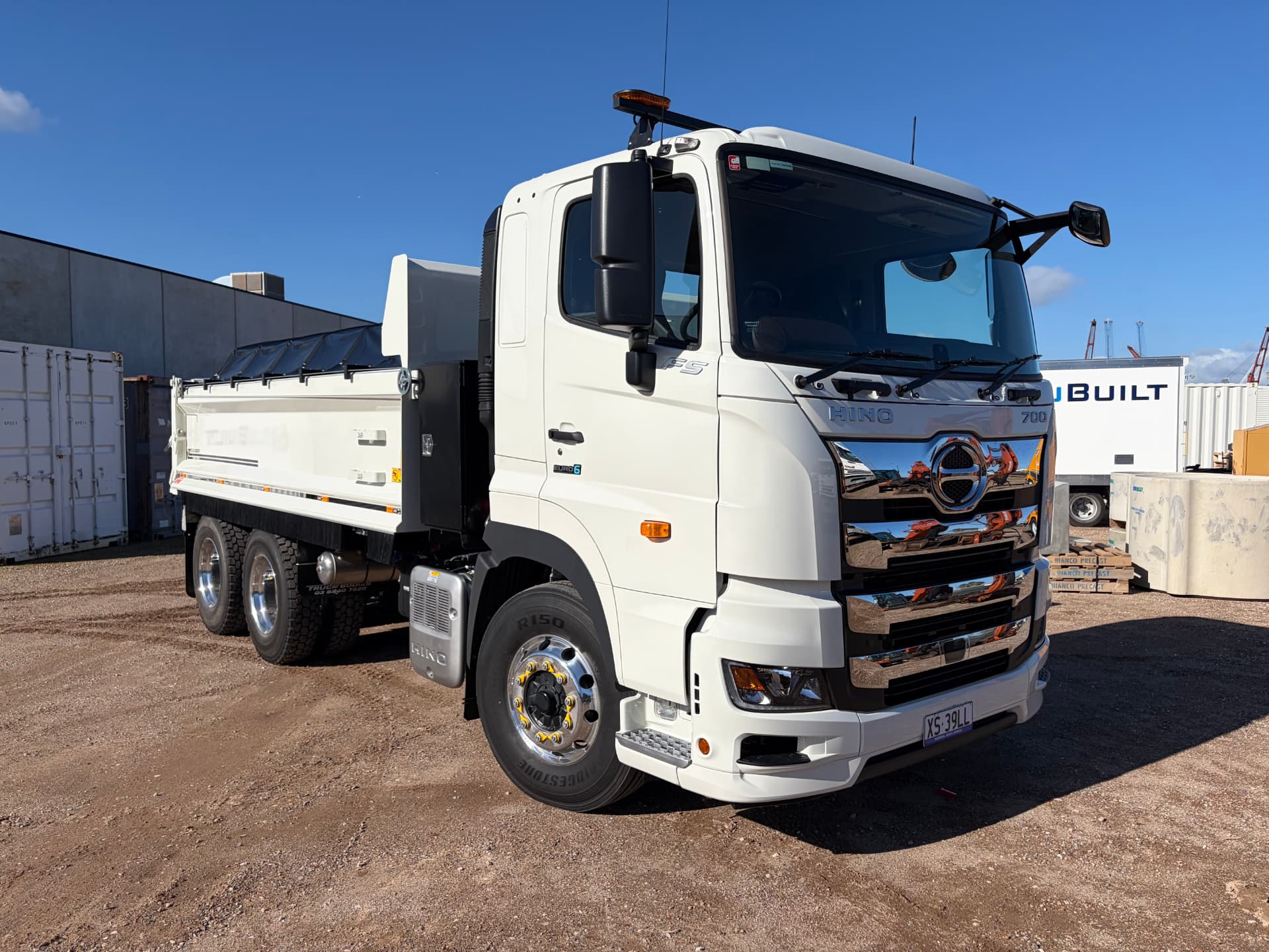 Hino 700 FS tandem drive tipper delivered